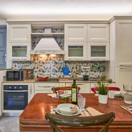 La Tana Del Pescatore By Interhome Appartement