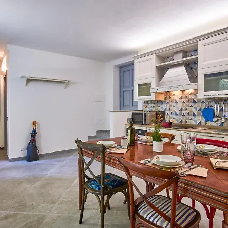 Appartement La Tana Del Pescatore By Interhome